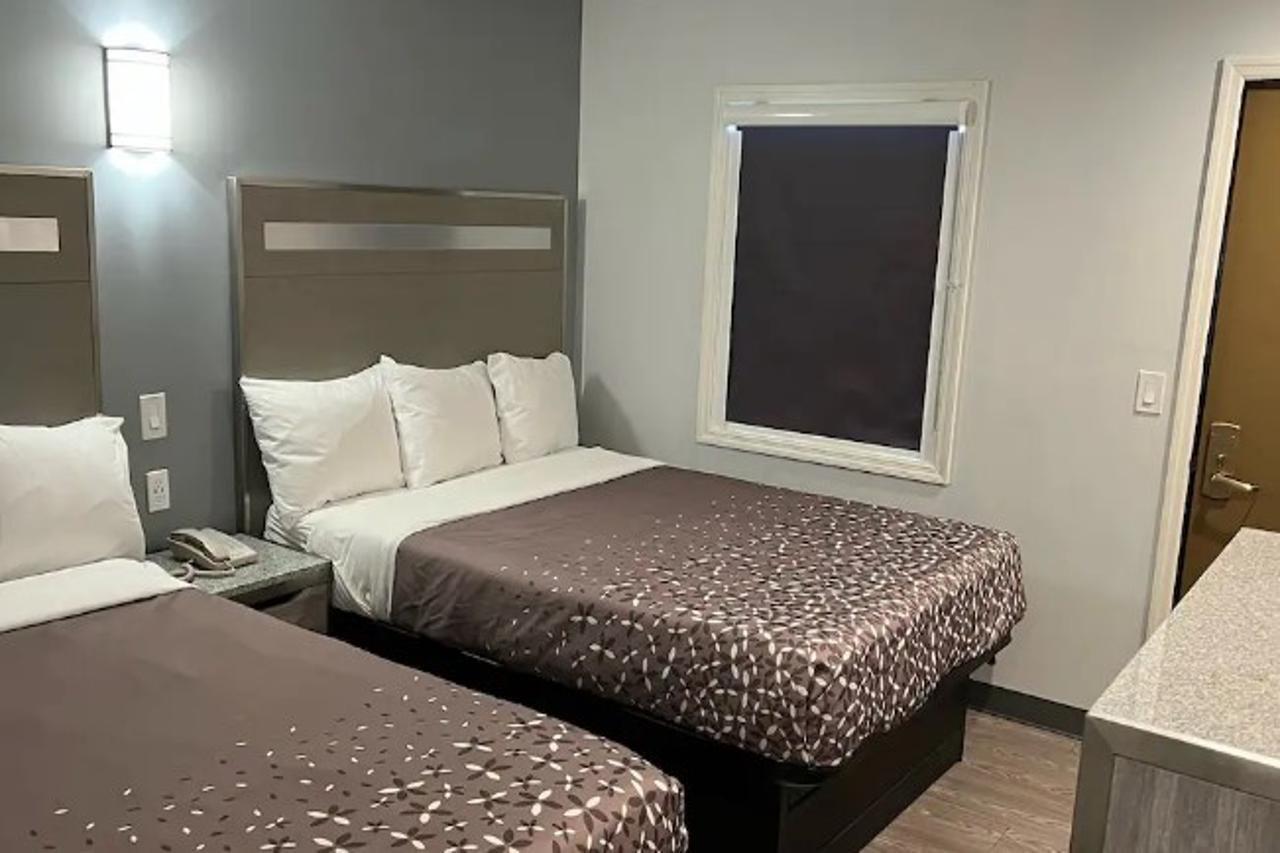 112 Motel Medford Eksteriør bilde